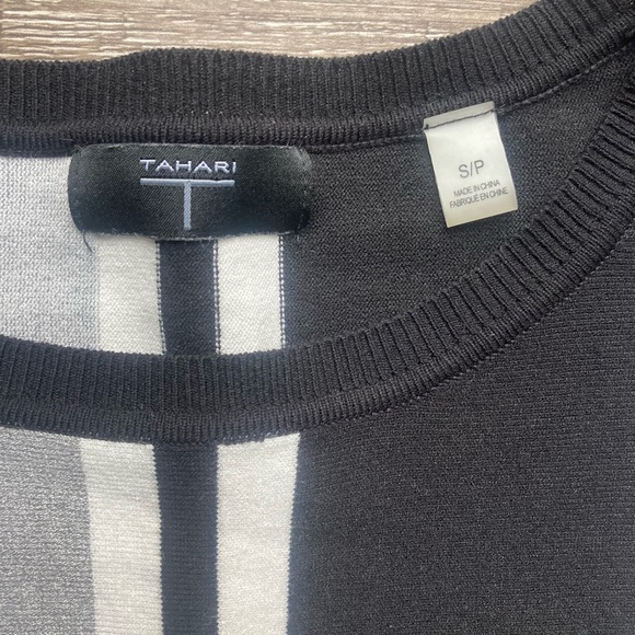 Tahari Striped Sweater Black and White Size Small - Picture 3 of 3